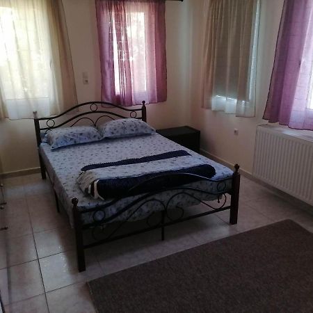 Treasures B&B Paloukia Luaran gambar