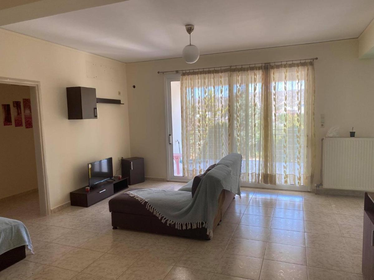 Treasures B&B Paloukia Luaran gambar