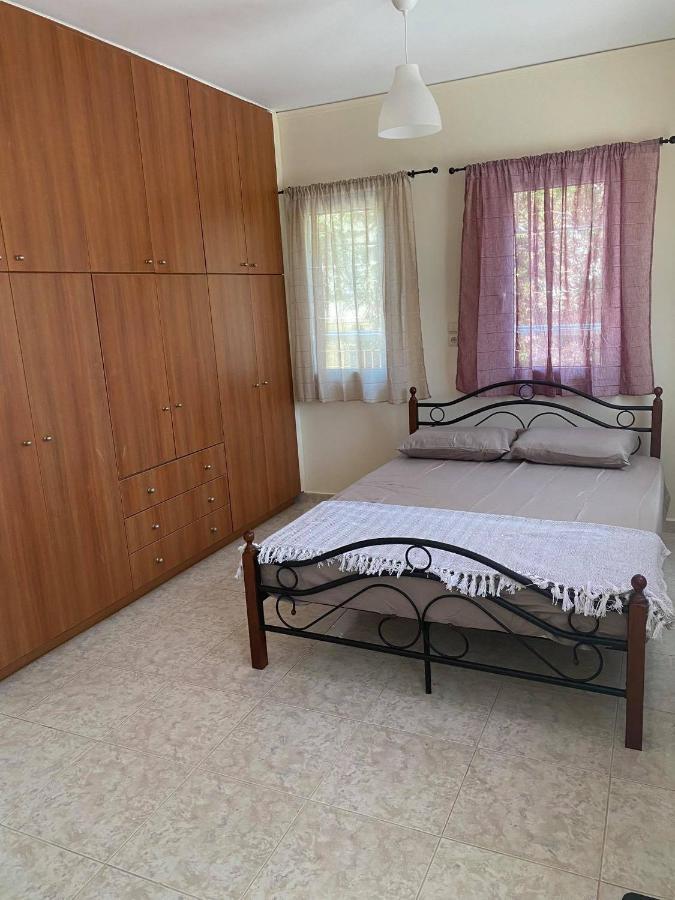 Treasures B&B Paloukia Luaran gambar