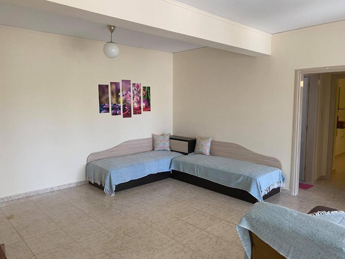 Treasures B&B Paloukia Luaran gambar