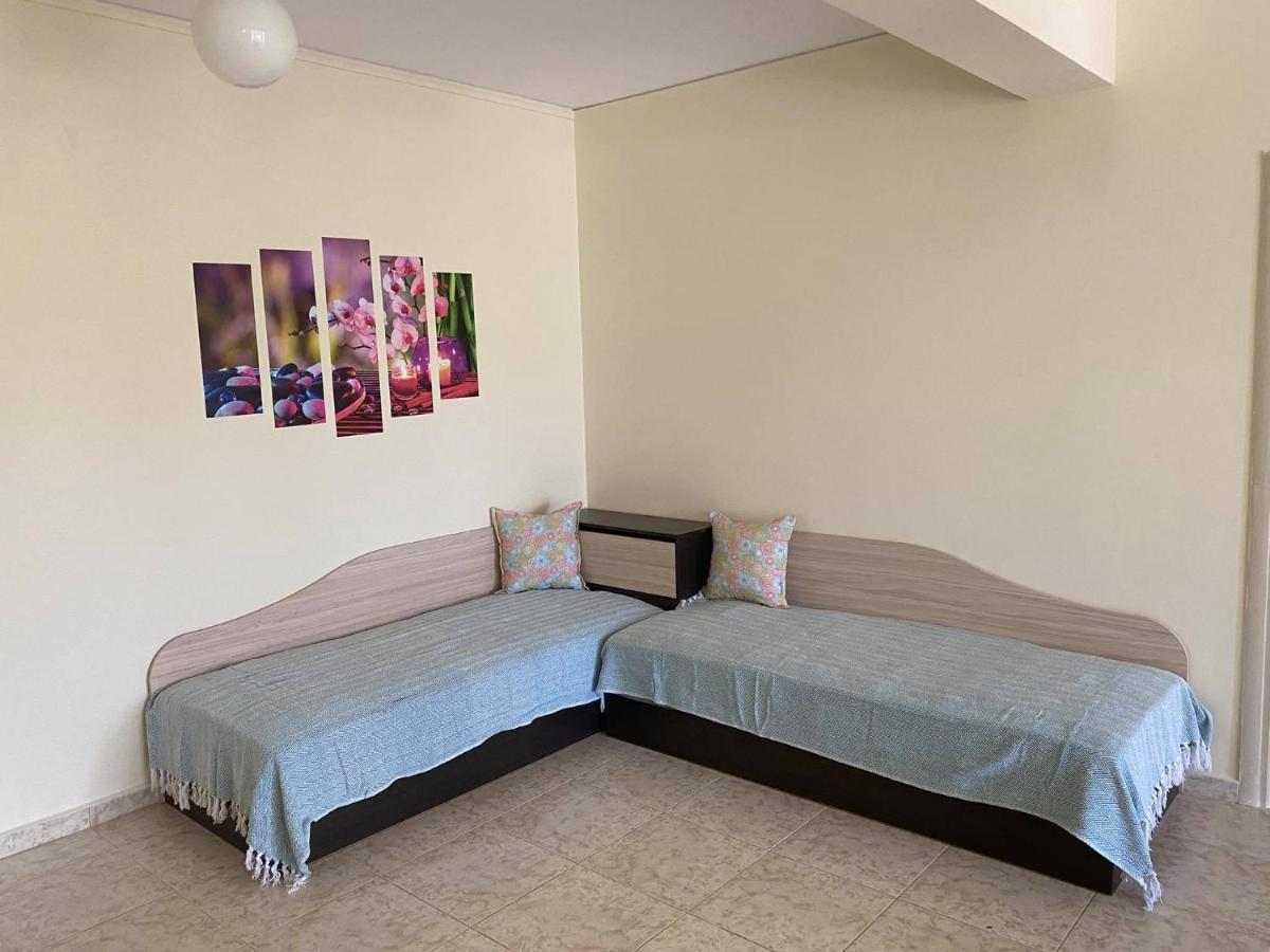 Treasures B&B Paloukia Luaran gambar