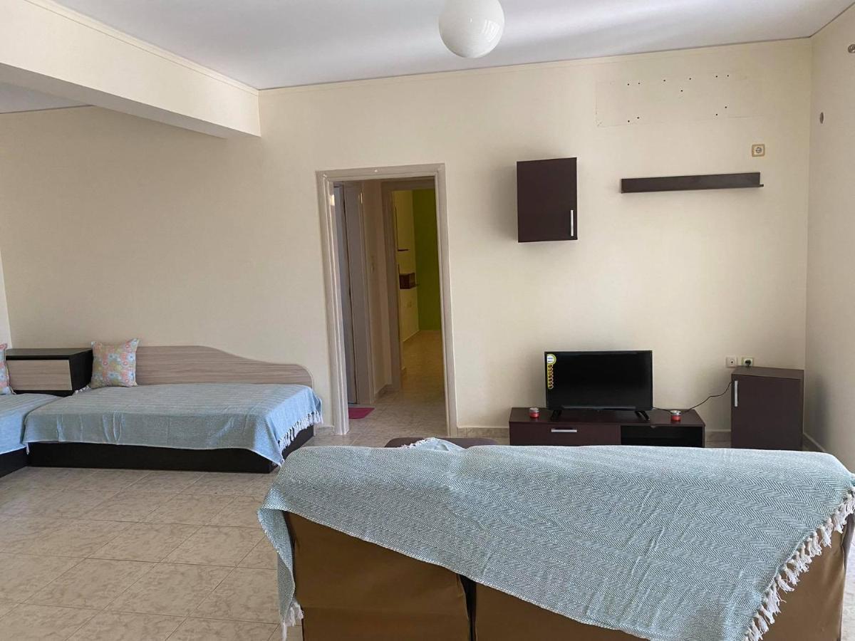 Treasures B&B Paloukia Luaran gambar
