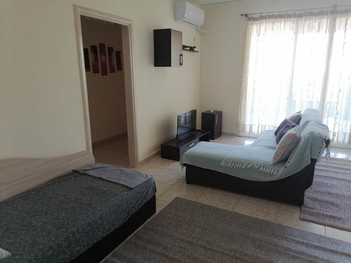 Treasures B&B Paloukia Luaran gambar